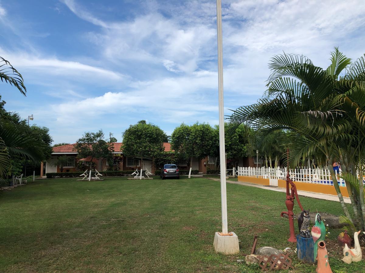 Azuero Lodge *